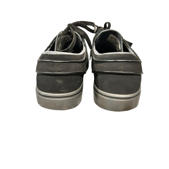 NIKE Stefan Janoski Leather Sneaker Black with Gray Swoosh VGC Men’s Size 9 - Picture 9 of 11